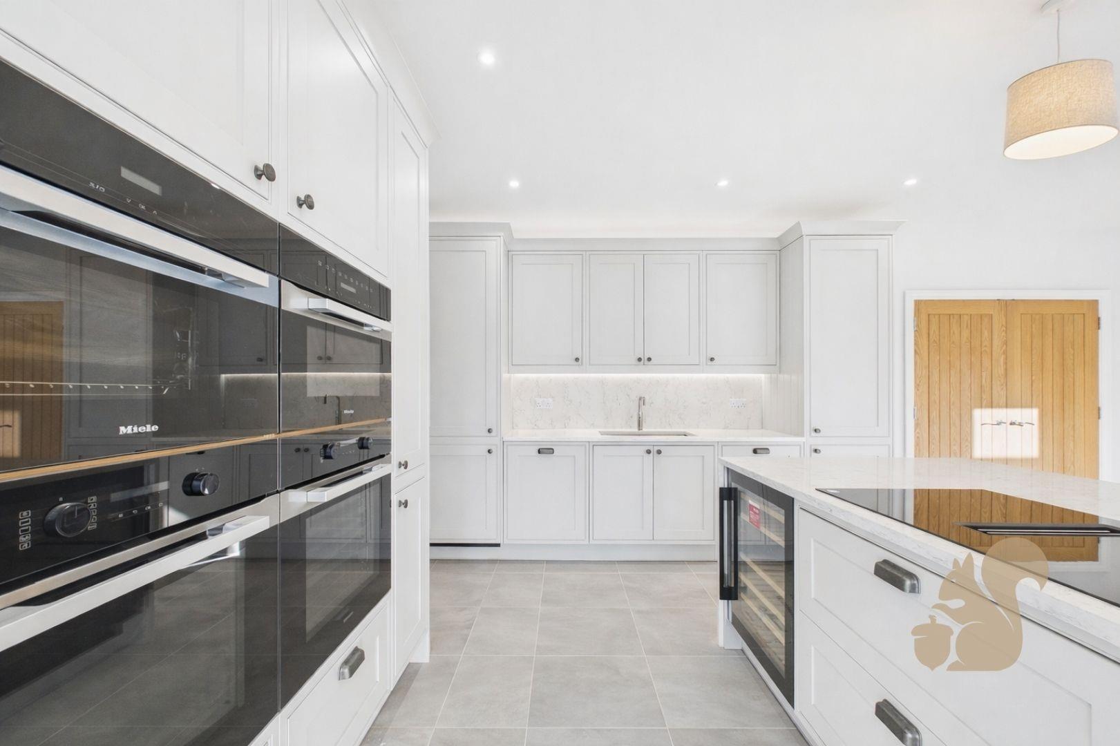 Moulsham Green - Kitchen .jpg